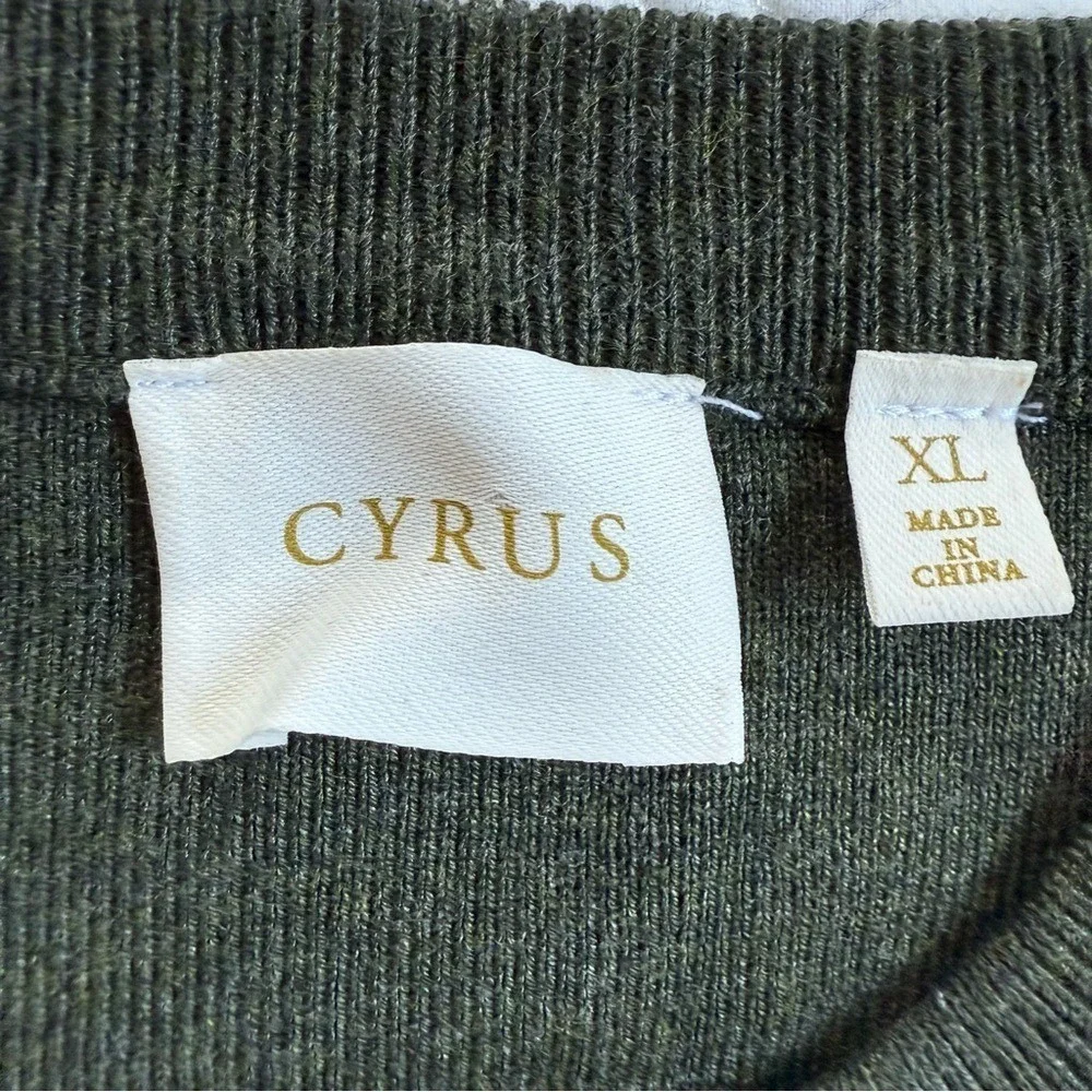 Cyrus Dark Green Sleeveless Classic Tank Top Minimalist Sweater‎ Women's XL EUC